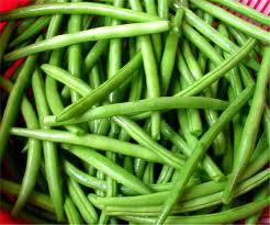 colis 1 - 1 kilo d'haricots vert - 1 botte de cleri vert - 1 salade ( chne verte) - 500 grs de navets 5